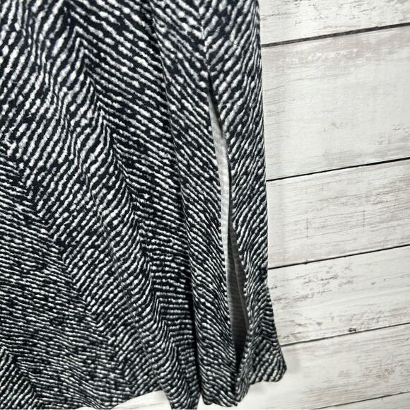 J. Jill Wearever Sleeveless A-Line Black White Jersey Knit Dress Size M Petite - Picture 6 of 7